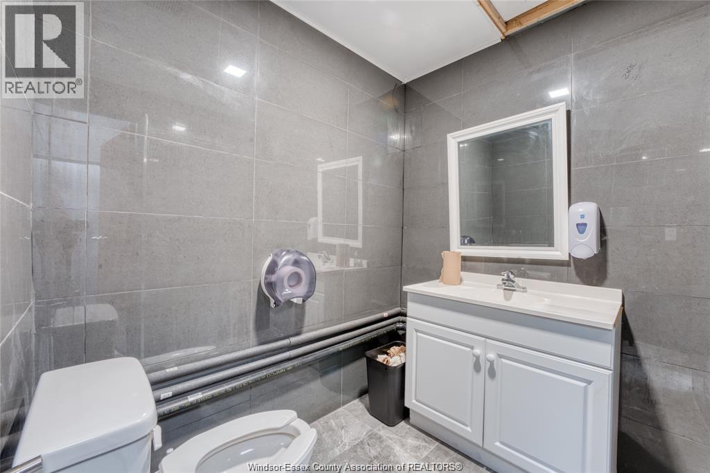 2814 Howard Avenue, Windsor, Ontario  N8X 3Y2 - Photo 39 - 26021642