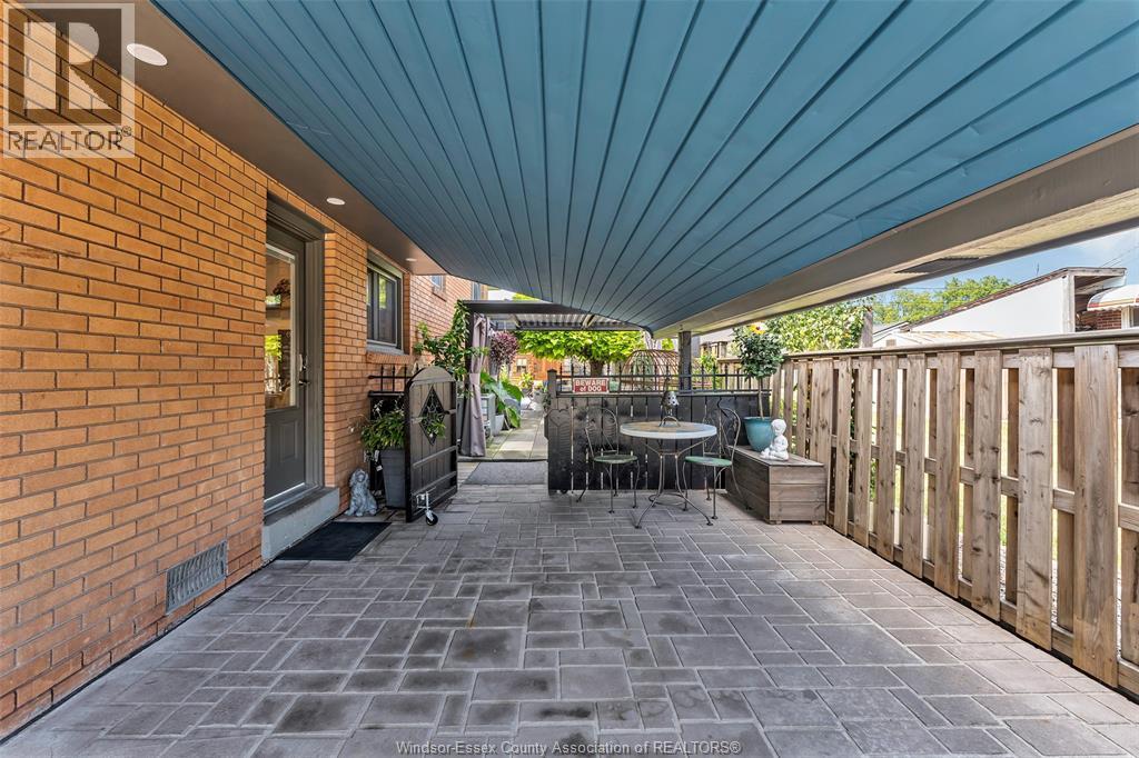 3742 Myrtle Avenue, Windsor, Ontario  N8W 5W1 - Photo 7 - 26021651