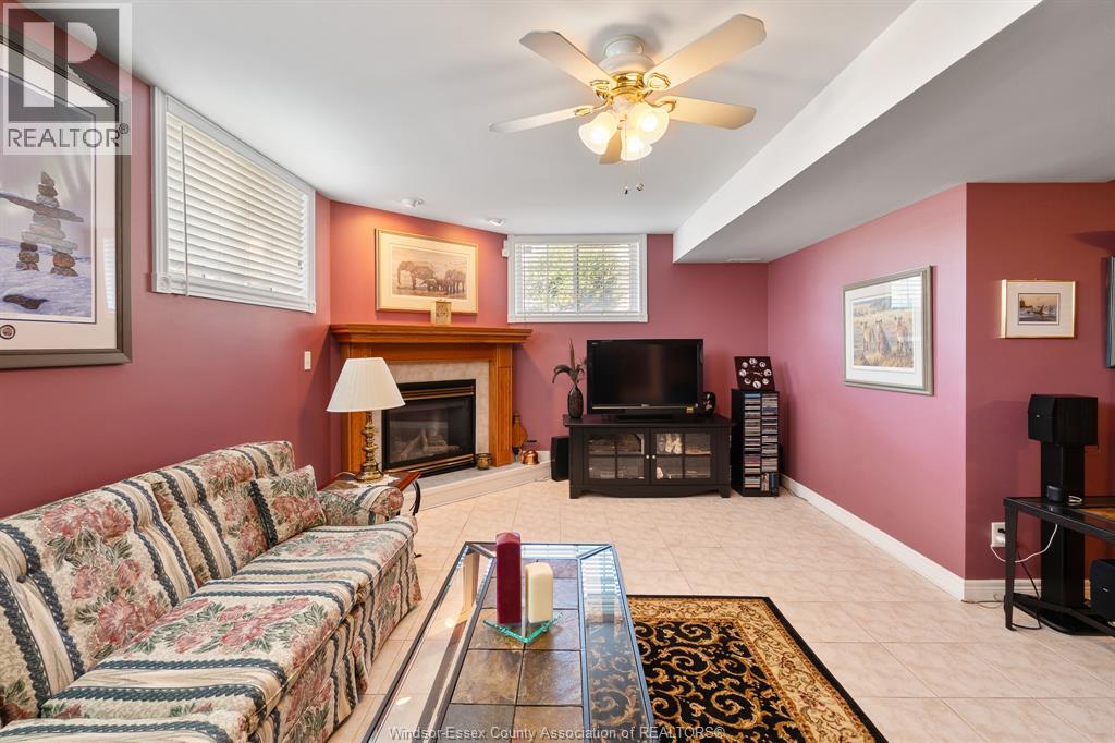41 Queens Hill Crescent, Leamington, Ontario  N8H 5M5 - Photo 27 - 26021589