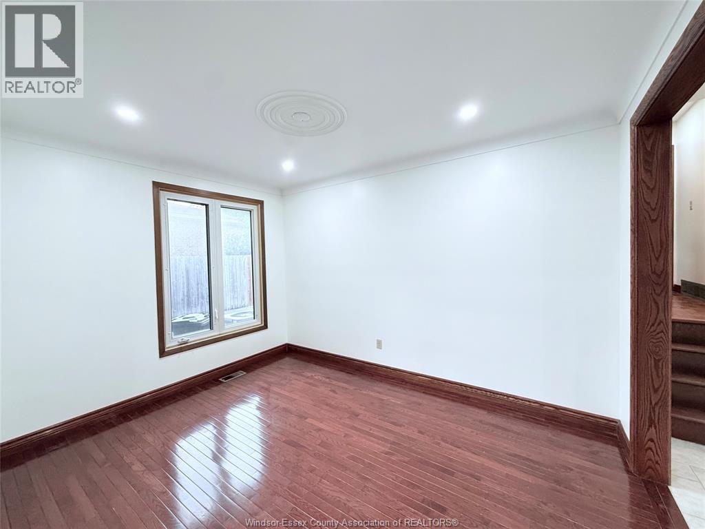 9495 Beachdale Unit# Upper, Windsor, Ontario  N8R 1S4 - Photo 4 - 26021433