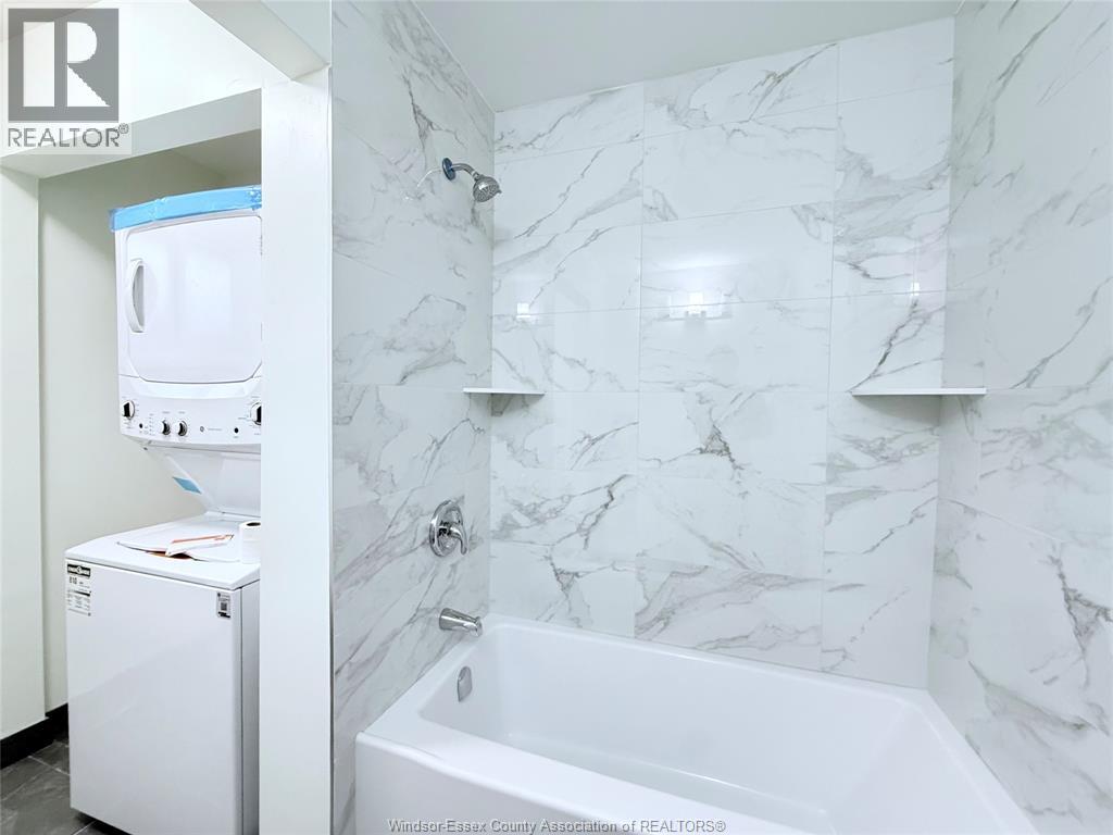 9495 Beachdale Unit# Upper, Windsor, Ontario  N8R 1S4 - Photo 9 - 26021433