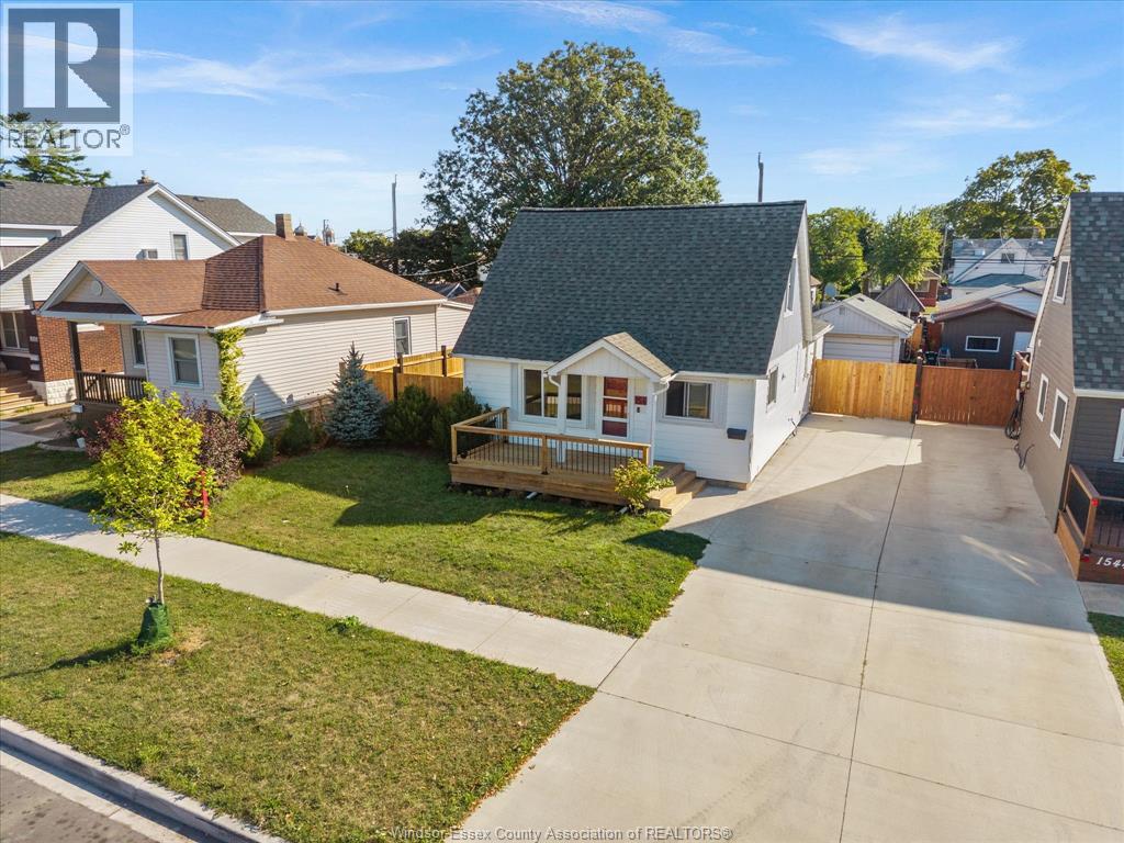 1540 St. Luke Road, Windsor, Ontario  N8Y 3N3 - Photo 2 - 26021644