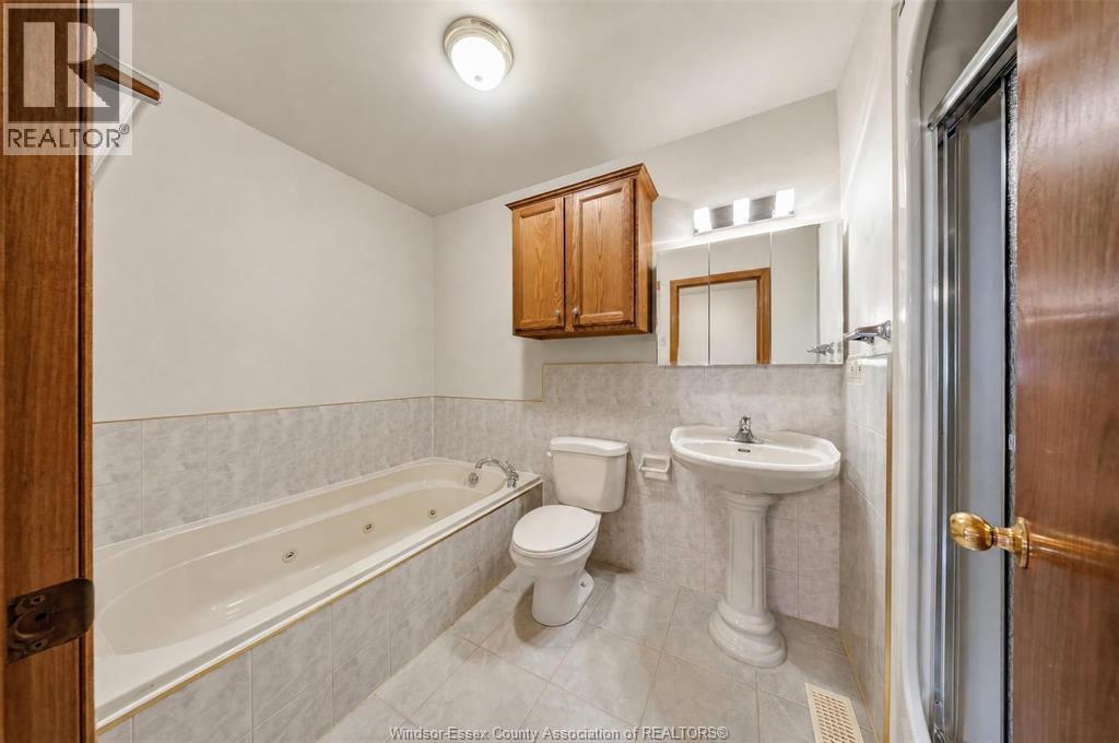 589 Olcott Avenue, Lasalle, Ontario  N9J 3M4 - Photo 21 - 26021665