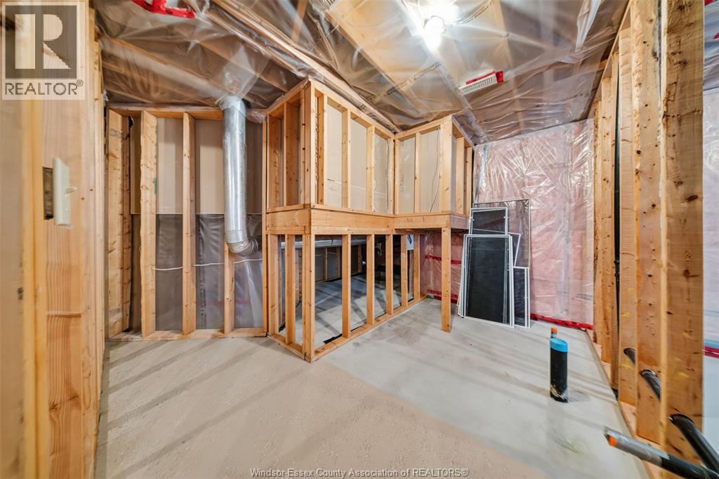 589 Olcott Avenue, Lasalle, Ontario  N9J 3M4 - Photo 36 - 26021665