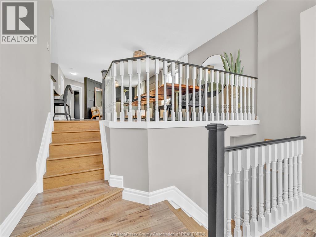 1594 Heatherglen Drive, Tecumseh, Ontario  N8N 5B5 - Photo 5 - 26021678