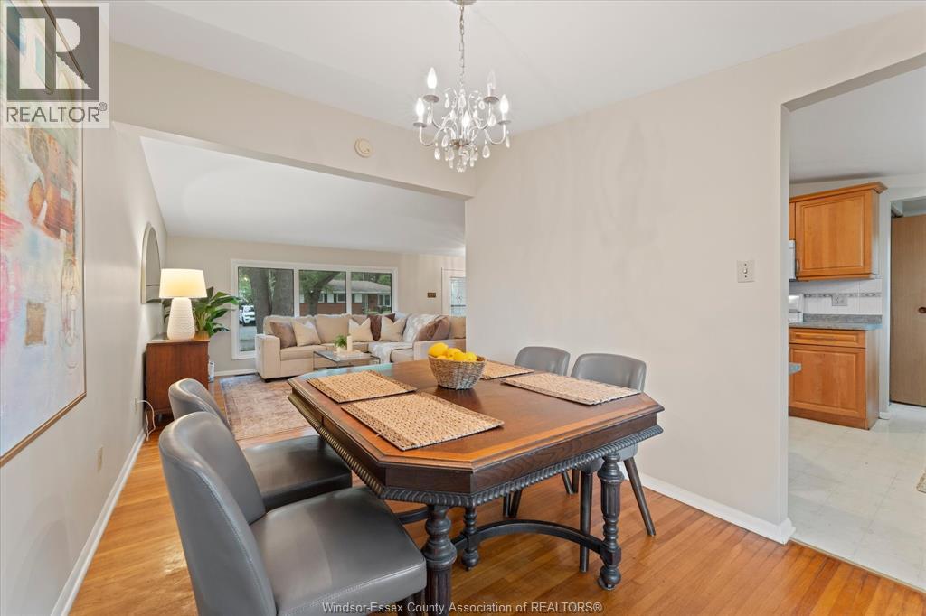 4339 Ashfield Crescent, Windsor, Ontario  N9G 2G8 - Photo 8 - 26021675