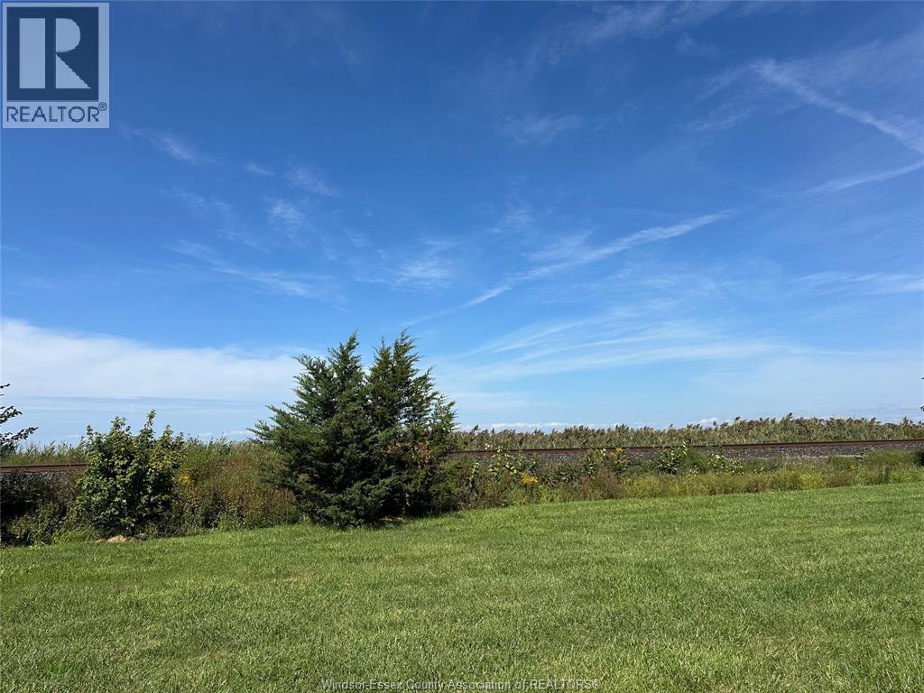 3100 Lakeshore Rd 303, Lakeshore, Ontario  N0R 1N0 - Photo 24 - 26021681