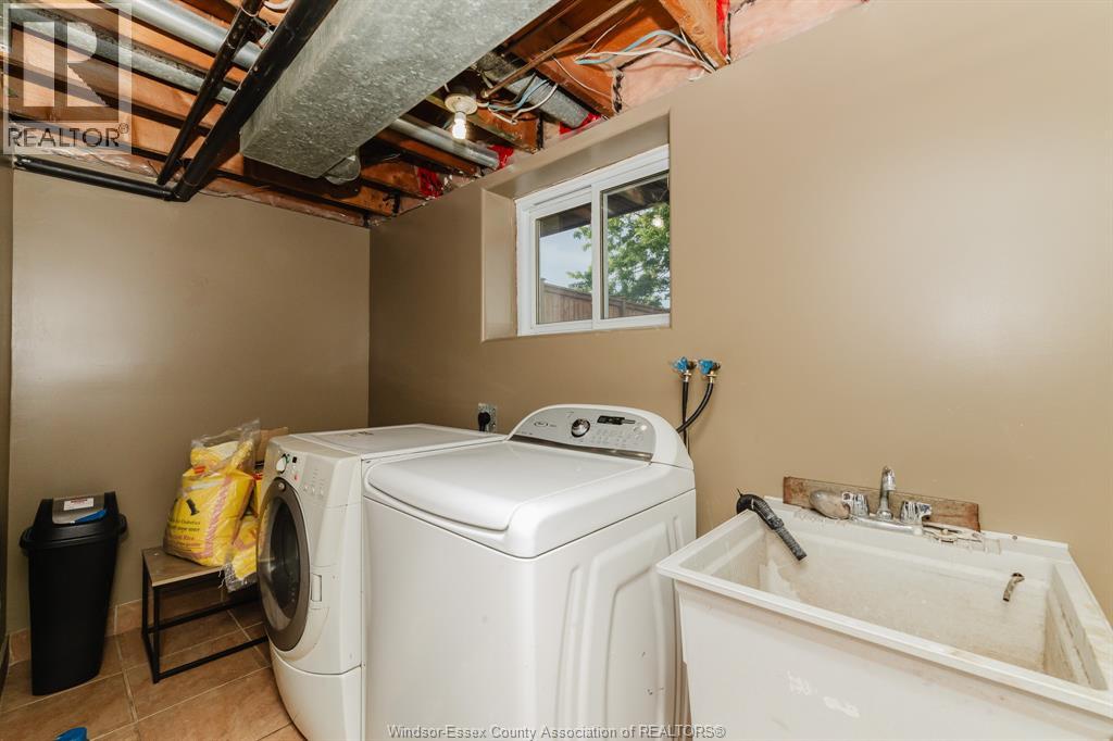 3018 Grandview Street, Windsor, Ontario  N8T 2L9 - Photo 20 - 26021669