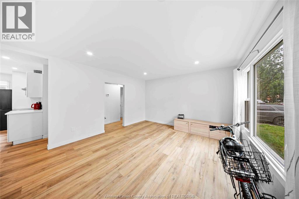 3495 Longfellow Avenue, Windsor, Ontario  N9E 2L8 - Photo 26 - 26021688