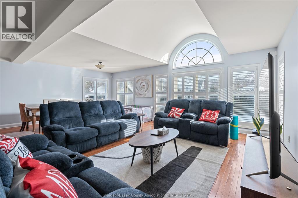 282 Rossini Unit# Upper, Windsor, Ontario  N8N 2Z1 - Photo 8 - 26021686
