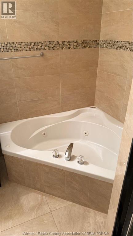 4789 Riverside Drive East Unit# 1006, Windsor, Ontario  N8Y 5A2 - Photo 13 - 26021690