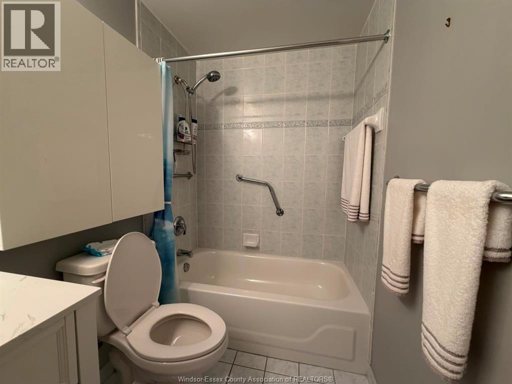 4789 Riverside Drive East Unit# 1006, Windsor, Ontario  N8Y 5A2 - Photo 18 - 26021690