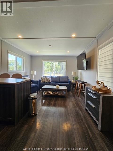 981 County Rd 2 Unit# 439, Lakeshore, Ontario  N0R 1A0 - Photo 2 - 26021713