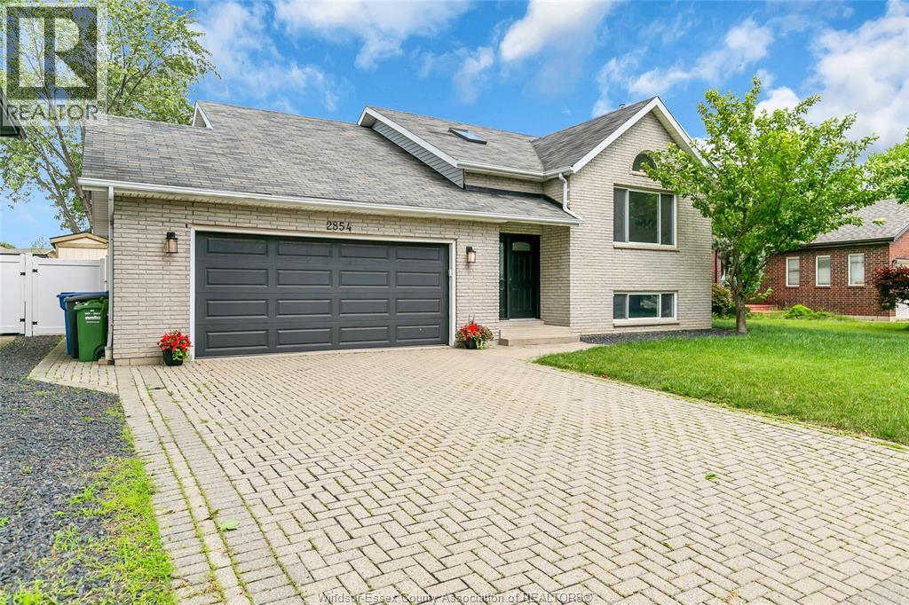 2854 Mangin Crescent, Windsor, Ontario  N9E 4K7 - Photo 2 - 26021700