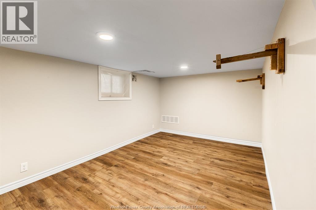 2284 Fraser Avenue, Windsor, Ontario  N8X 3Z7 - Photo 38 - 26021462