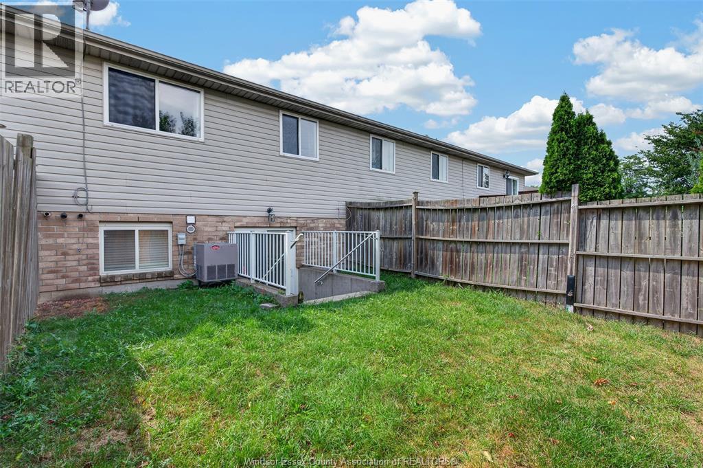 1132 Settlers, Windsor, Ontario  N9G 2W7 - Photo 24 - 26021660