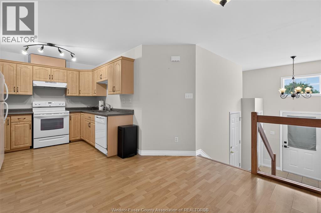 1132 Settlers, Windsor, Ontario  N9G 2W7 - Photo 6 - 26021659
