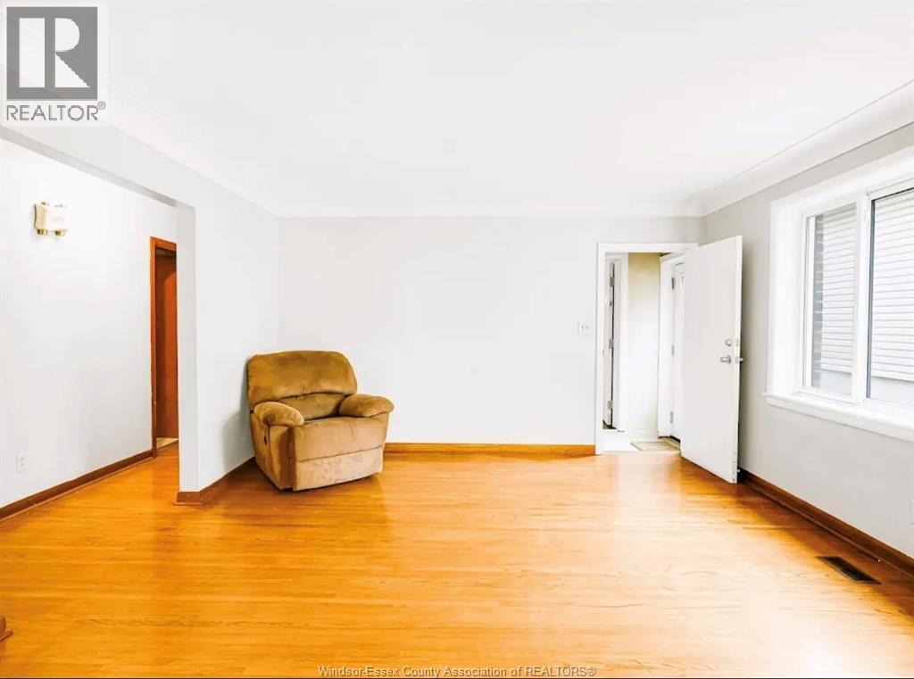 1637 Drouillard Unit# Main, Windsor, Ontario  N8Y 2S4 - Photo 4 - 26021731