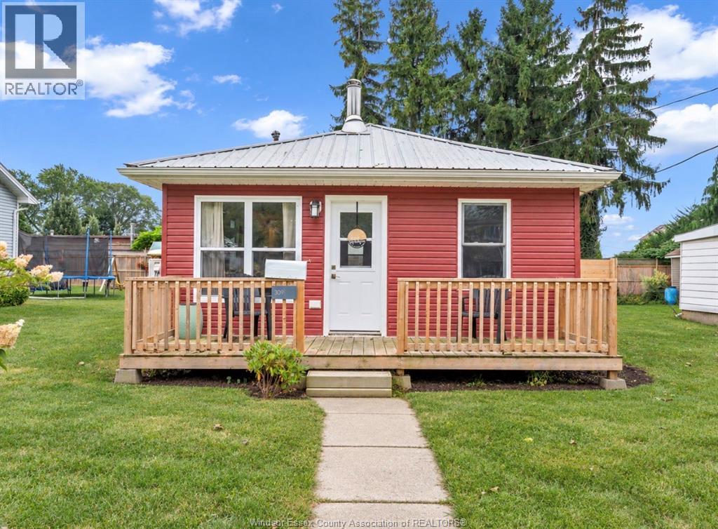 309 Erieview Street, Kingsville, Ontario  N9Y 1M4 - Photo 1 - 26021757