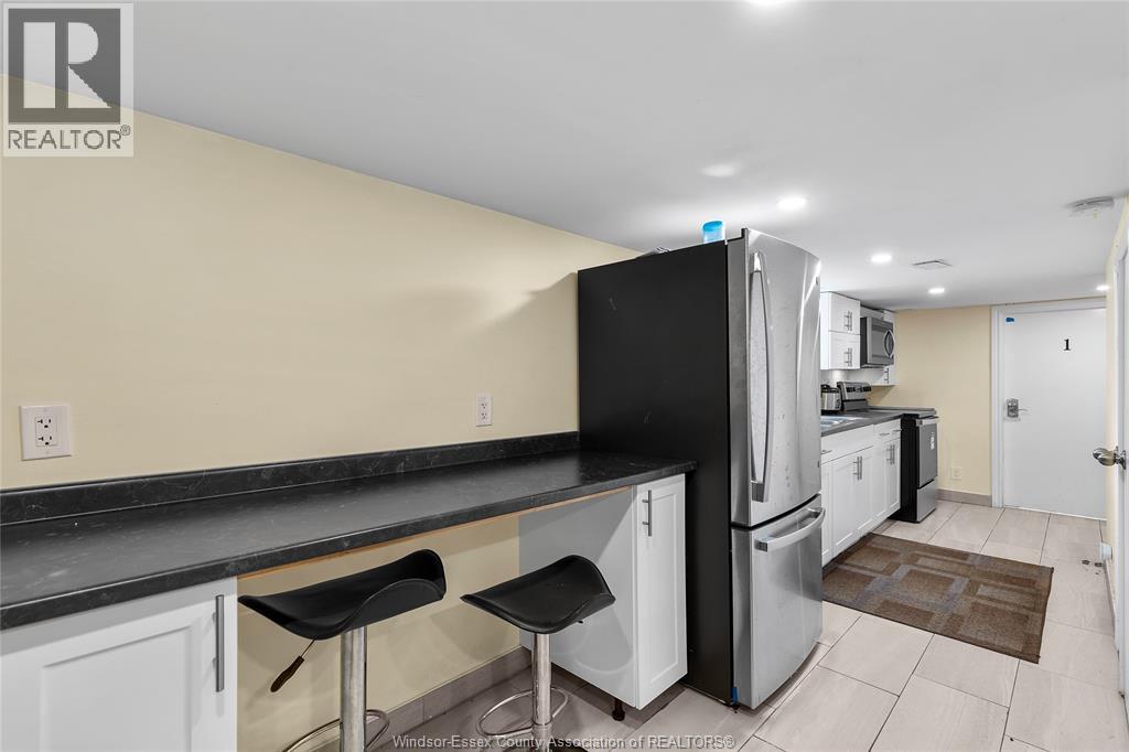 609 St. Joseph, Windsor, Ontario  N9C 3H3 - Photo 30 - 26021685