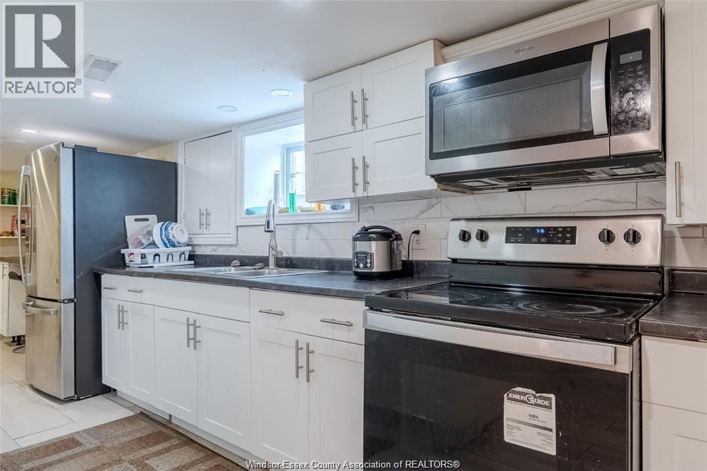 609 St. Joseph, Windsor, Ontario  N9C 3H3 - Photo 35 - 26021685