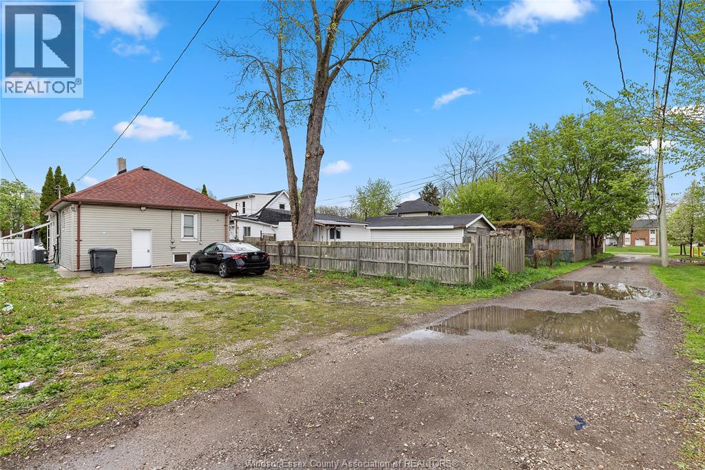 609 St. Joseph, Windsor, Ontario  N9C 3H3 - Photo 41 - 26021685