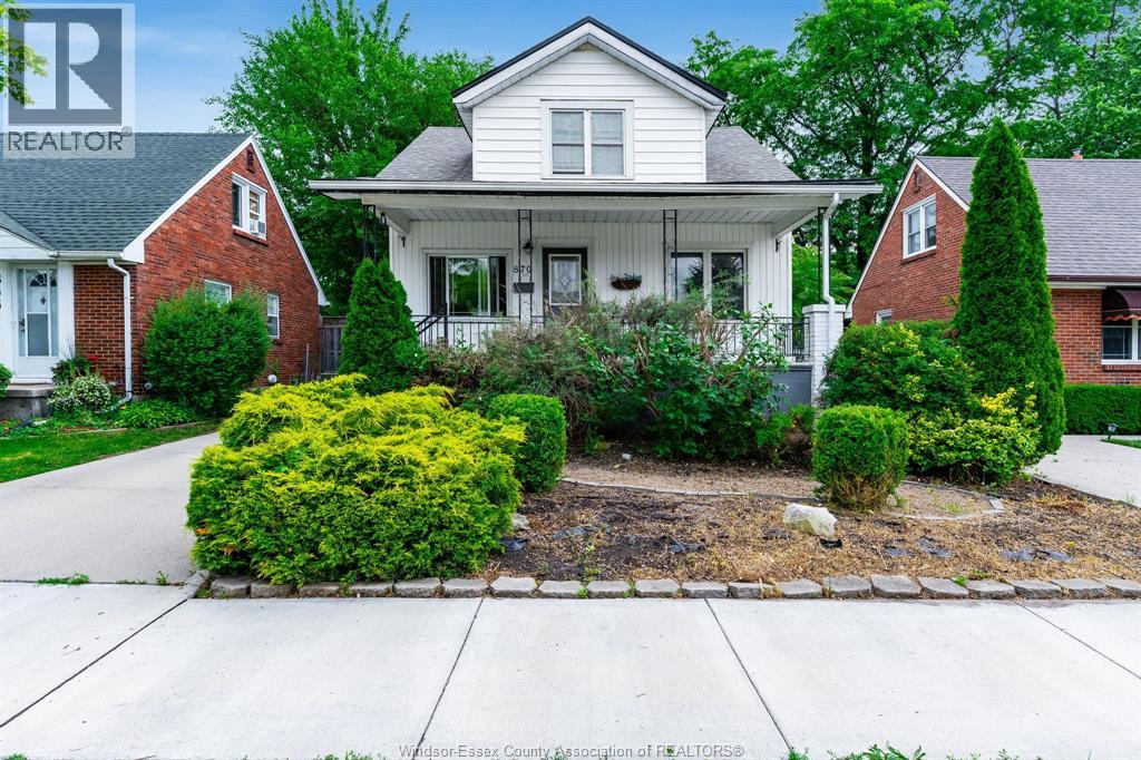 870 St. Louis, Windsor, Ontario