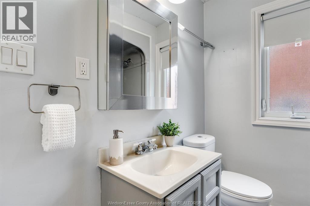 870 St. Louis, Windsor, Ontario  N8S 2K5 - Photo 18 - 26021547