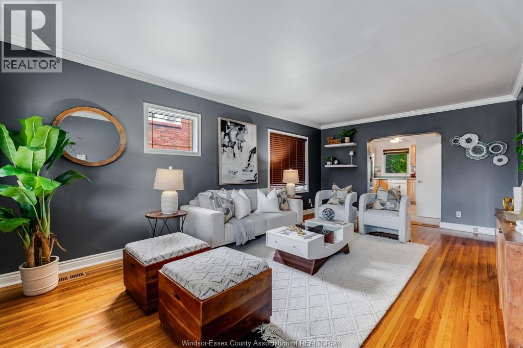 870 St. Louis, Windsor, Ontario  N8S 2K5 - Photo 2 - 26021547