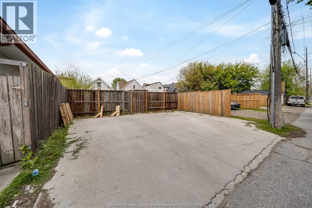1180 Langlois Avenue, Windsor, Ontario  N9A 2H5 - Photo 35 - 26021723