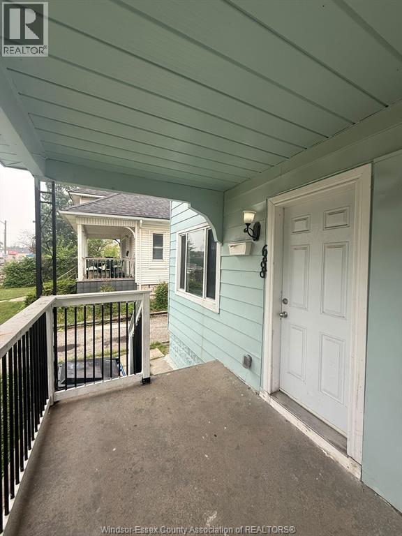688 CAMPBELL, Windsor, Ontario