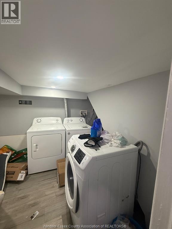 688 Campbell, Windsor, Ontario  N9B 2H7 - Photo 9 - 26021775