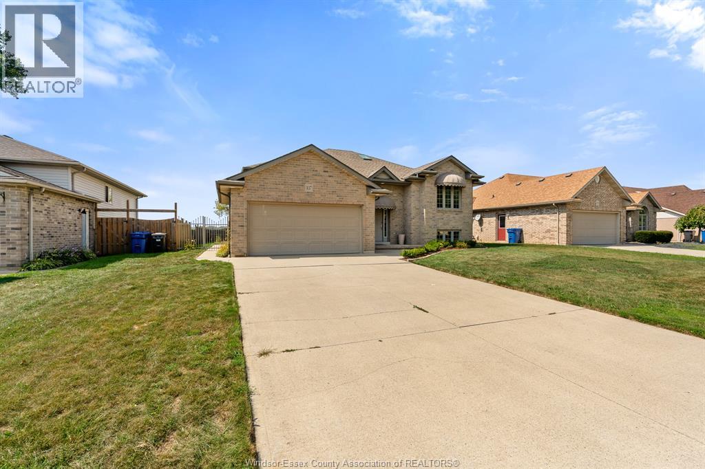 837 Cottage Grove, Kingsville, Ontario  N9Y 3G3 - Photo 2 - 26021673