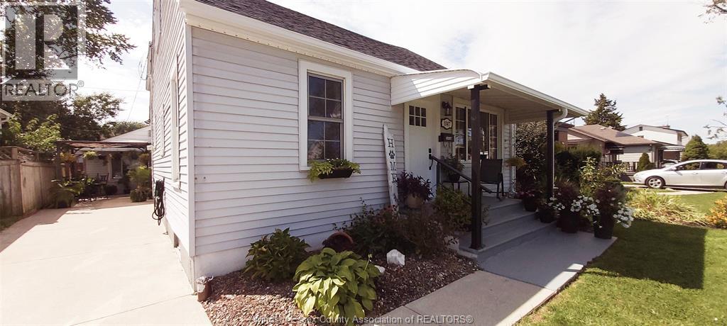 1047 Esdras Avenue, Windsor, Ontario  N8S 2N1 - Photo 3 - 26021795