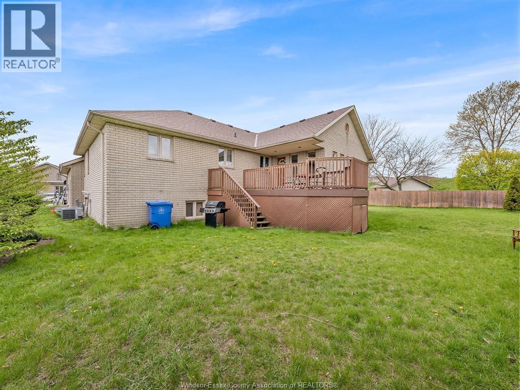 43 Sandy Lake Drive, Leamington, Ontario  N8H 5K4 - Photo 48 - 26021804