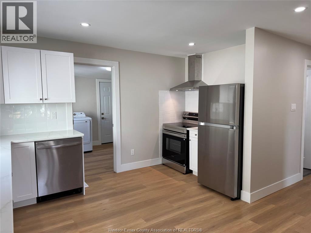 1462 Labadie, Windsor, Ontario  N8Y 4H1 - Photo 6 - 26021728