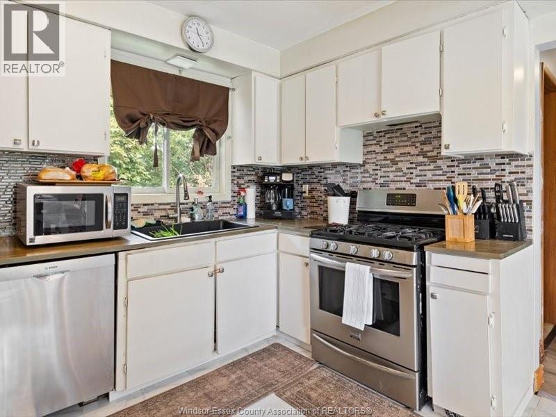 636 Cabana, Windsor, Ontario  N9G 1A4 - Photo 11 - 26021813