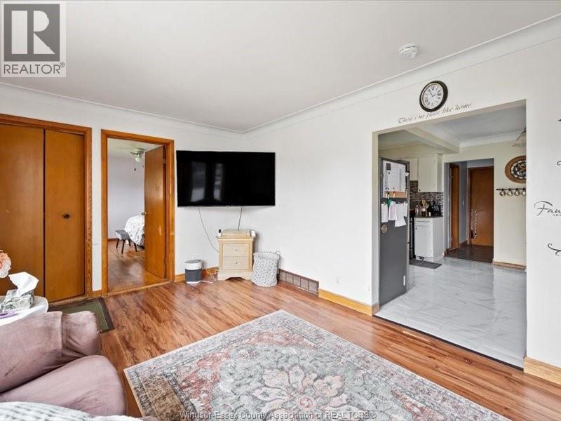 636 Cabana, Windsor, Ontario  N9G 1A4 - Photo 6 - 26021813