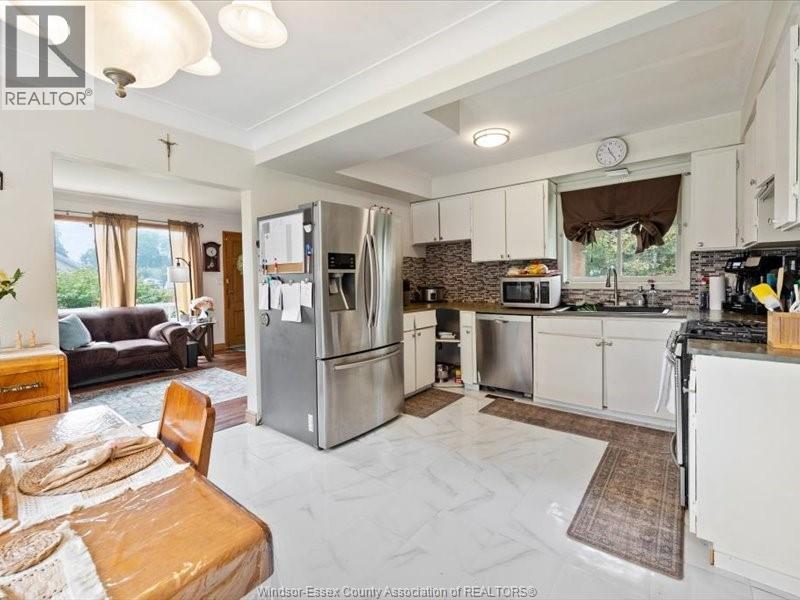 636 Cabana, Windsor, Ontario  N9G 1A4 - Photo 9 - 26021813