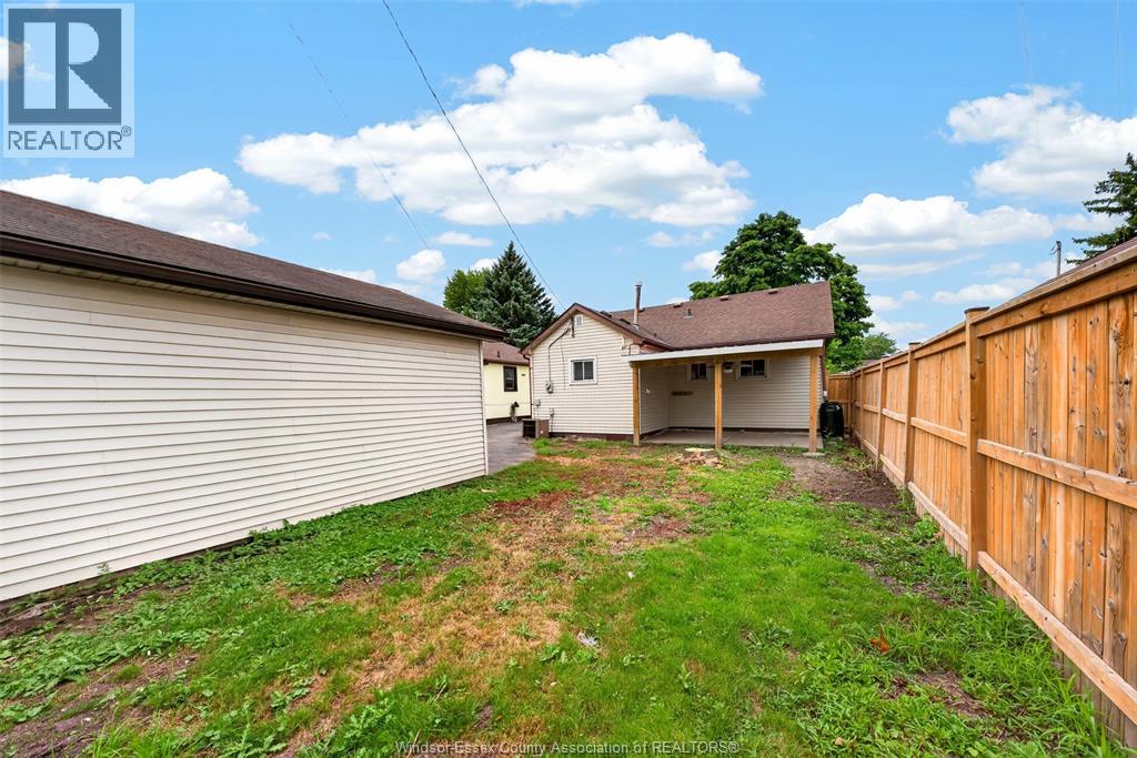 2670 Chandler Road, Windsor, Ontario  N8W 4B3 - Photo 17 - 26021821