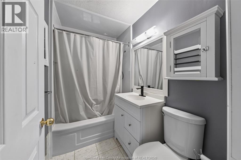 2670 Chandler Road, Windsor, Ontario  N8W 4B3 - Photo 8 - 26021821