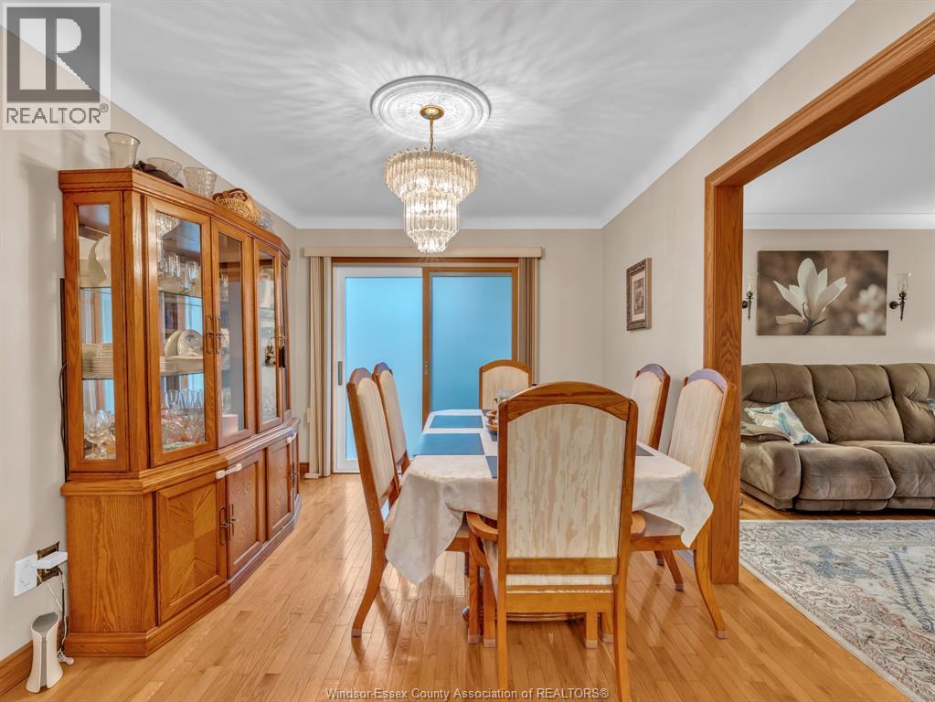 9975 Holly Crescent, Windsor, Ontario  N8R 1Y6 - Photo 13 - 26021735
