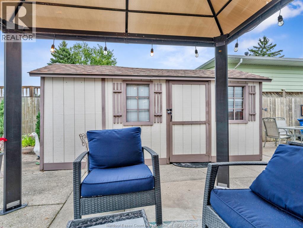 9975 Holly Crescent, Windsor, Ontario  N8R 1Y6 - Photo 41 - 26021735