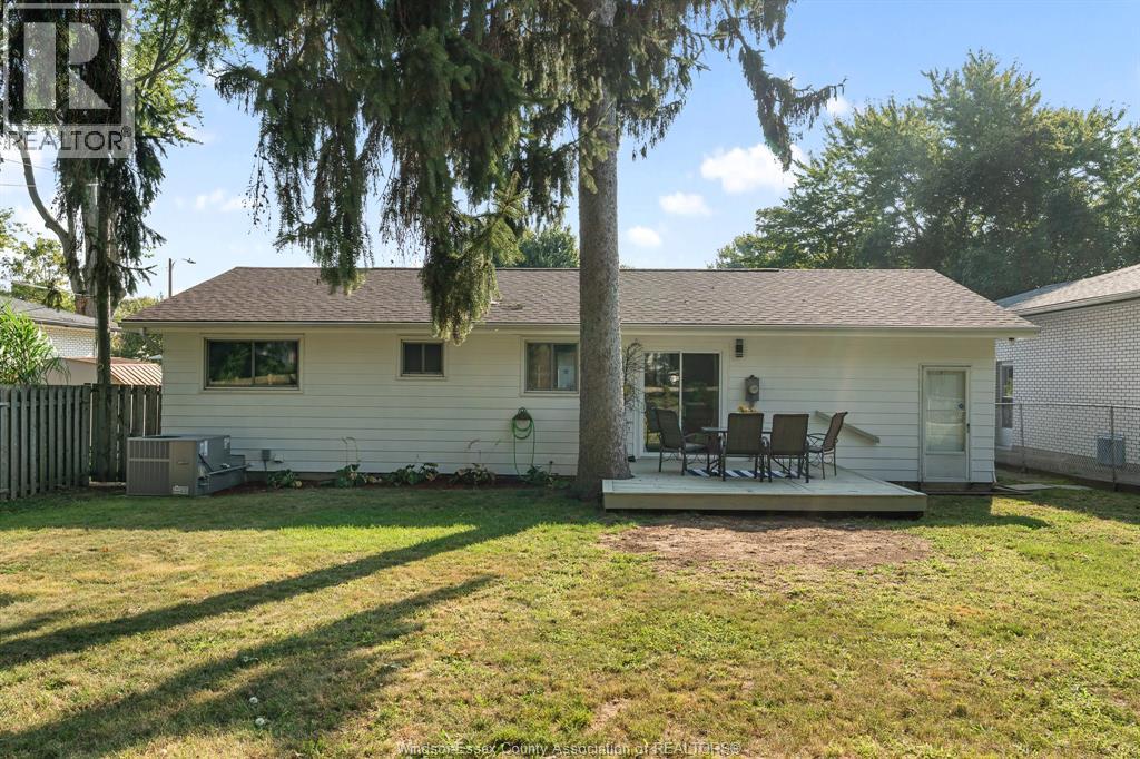 1 Longfield Lane, Leamington, Ontario  N8H 2R8 - Photo 22 - 26021816