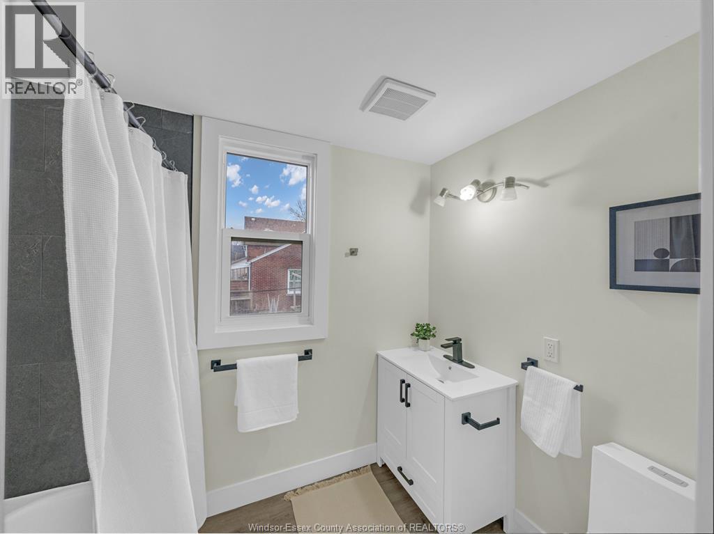 557 Cameron Unit# 3, Windsor, Ontario  N9B 1Y9 - Photo 10 - 26021844