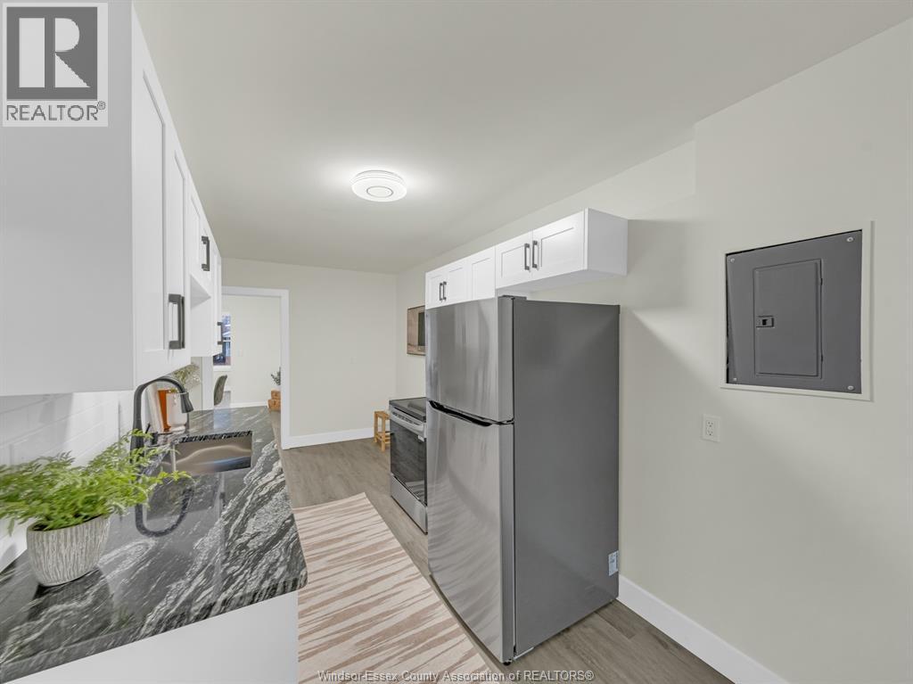 557 Cameron Unit# 3, Windsor, Ontario  N9B 1Y9 - Photo 8 - 26021844