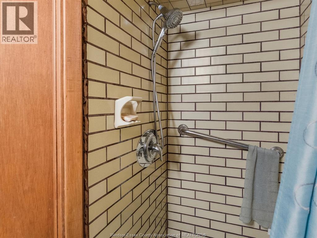 5830 Canada, Lasalle, Ontario  N9H 1M3 - Photo 29 - 26021862