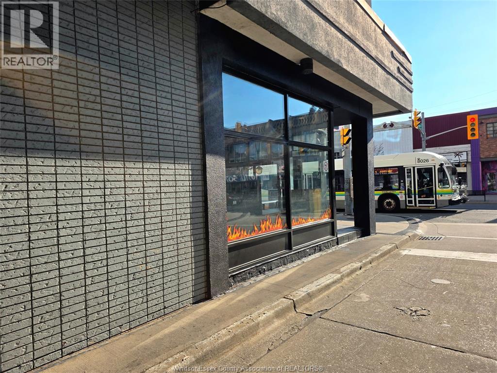 530 Ouellette Avenue Unit# 1, Windsor, Ontario  N9A 1B7 - Photo 2 - 26021857
