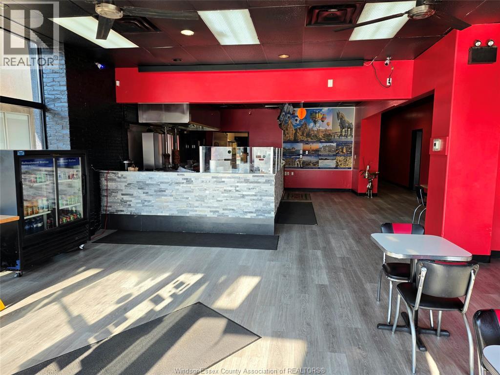 530 Ouellette Avenue Unit# 1, Windsor, Ontario  N9A 1B7 - Photo 4 - 26021857