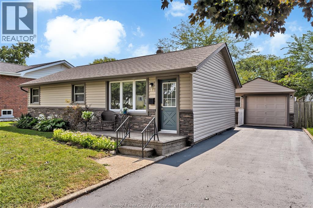 170 Superior Street, Lasalle, Ontario  N9J 1H3 - Photo 2 - 26021842